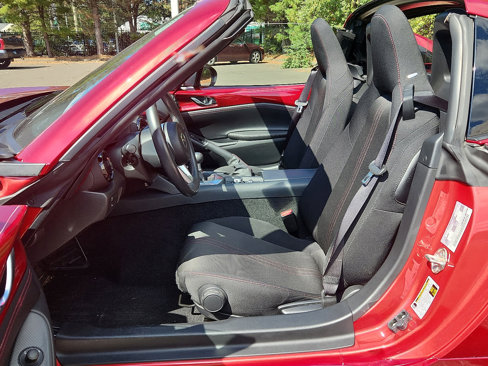 Used 2018 MAZDA MX-5 Miata RF Club image 13