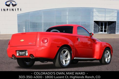 Used 2005 Chevrolet SSR w/ Preferred Equipment Group image 6