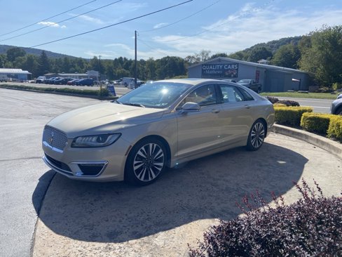 Used 2017 Lincoln MKZ Select w/ Select Plus Package image 3
