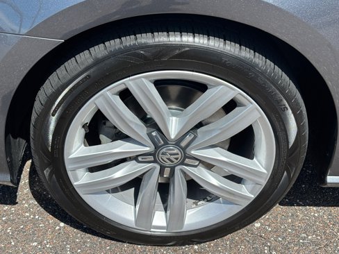Used 2017 Volkswagen Passat 1.8T SE image 14