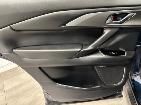 Used 2018 MAZDA CX-9 Touring w/ Touring Premium Package image 18