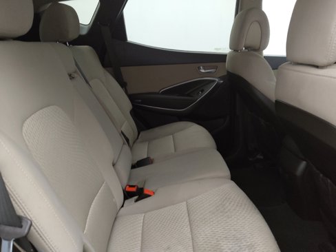 Used 2017 Hyundai Santa Fe Sport image 19
