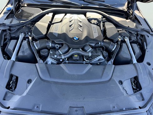 Used 2022 BMW 750i xDrive w/ Executive Package image 57