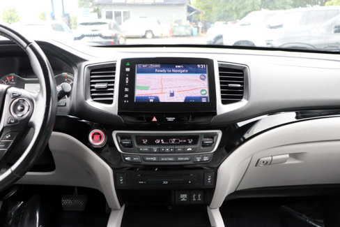 Used 2016 Honda Pilot Touring image 21