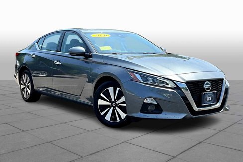 Used 2020 Nissan Altima 2.5 SV image 2