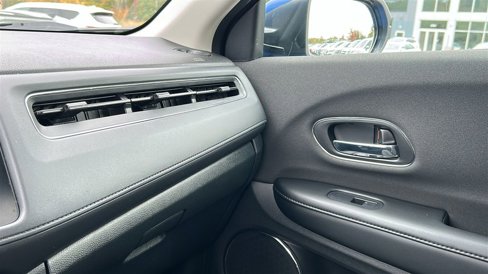 Used 2020 Honda HR-V EX image 18