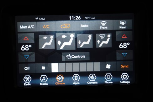 Certified 2020 Jeep Renegade Altitude image 24