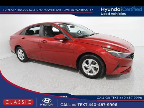 Certified 2023 Hyundai Elantra SE image 1