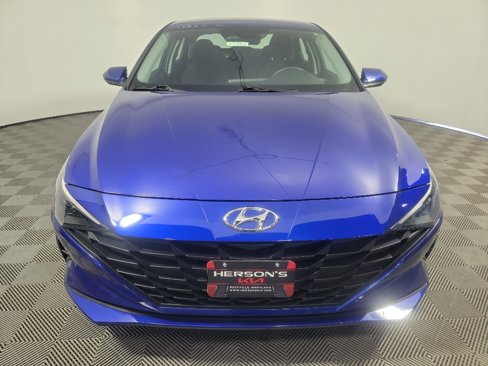 Used 2022 Hyundai Elantra Blue image 12