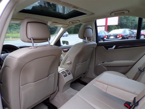 Used 2013 Mercedes-Benz C 300 4MATIC Sedan image 27