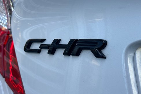Used 2022 Toyota C-HR Nightshade image 21