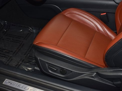Used 2024 Ford Mustang Premium image 11
