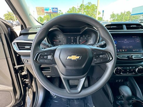 Certified 2021 Chevrolet TrailBlazer LT w/ Convenience Package image 12