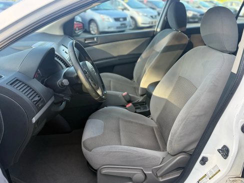 Used 2012 Nissan Sentra 2.0 S image 7