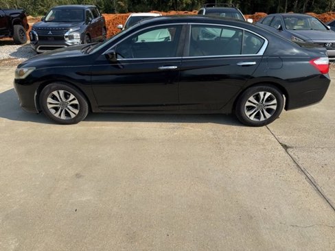 Used 2015 Honda Accord LX image 8