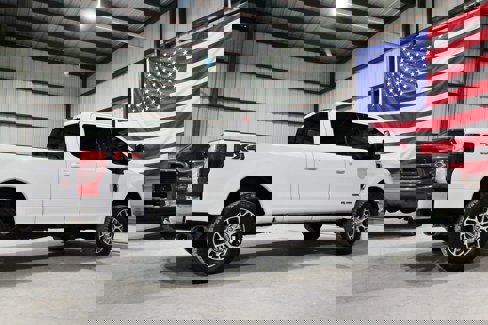 Used 2020 Ford F250 Lariat w/ Lariat Value Package image 12