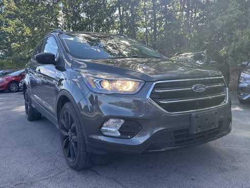 Used 2019 Ford Escape SE image 12