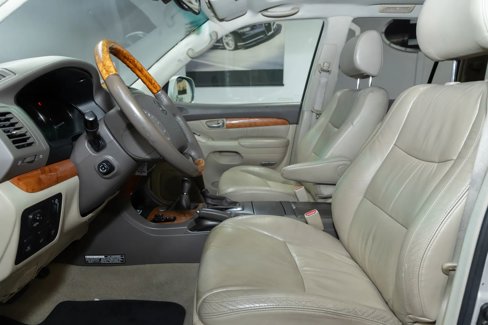 Used 2004 Lexus GX 470 image 14