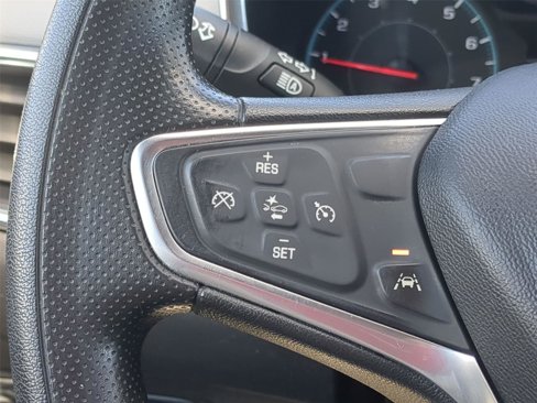Used 2020 Chevrolet Equinox LS w/ LS Convenience Package image 17