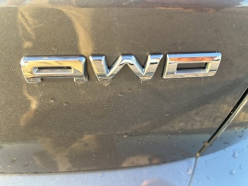 Used 2024 Ford Escape ST-Line image 9