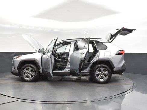 Used 2023 Toyota RAV4 XLE image 46