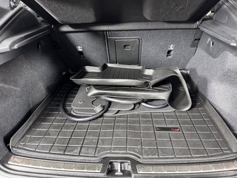 Certified 2023 Volvo C40 P8 Recharge Ultimate image 9