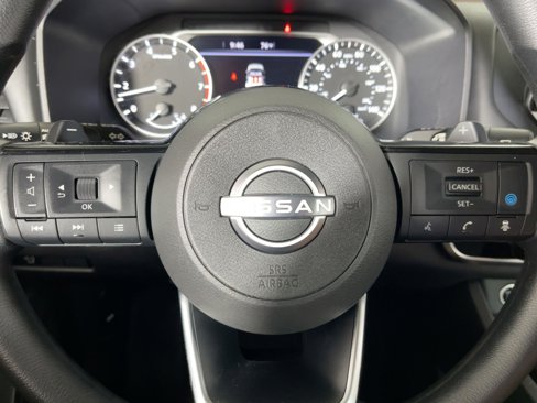 Used 2023 Nissan Rogue SV image 13