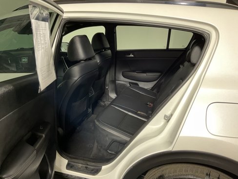 Used 2022 Kia Sportage Nightfall Edition image 31