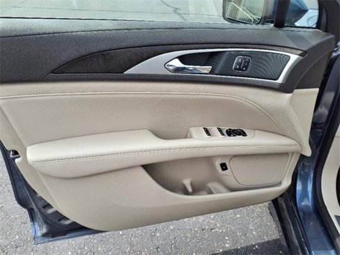 Used 2019 Lincoln MKZ Reserve image 11