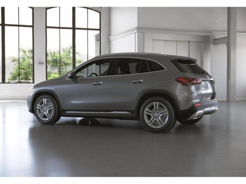 Certified 2021 Mercedes-Benz GLA 250 4MATIC image 32