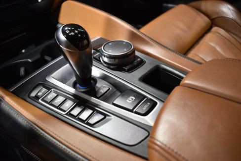 Used 2015 BMW X6 M image 28