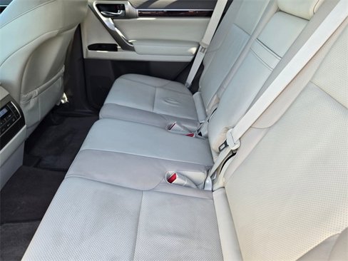 Used 2017 Lexus GX 460 image 9