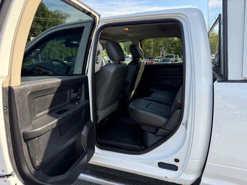 Used 2015 RAM 2500 Tradesman image 10