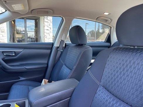 Used 2016 Nissan Altima 2.5 S w/ Power Driver Seat Package image 3