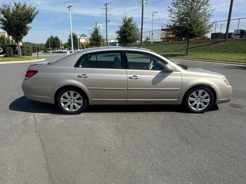 Used 2007 Toyota Avalon Limited image 11