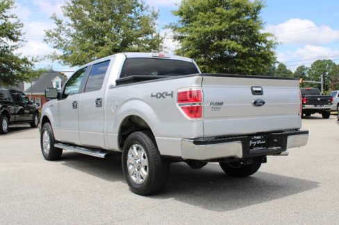 Used 2014 Ford F150 XLT w/ XLT Chrome Package image 7