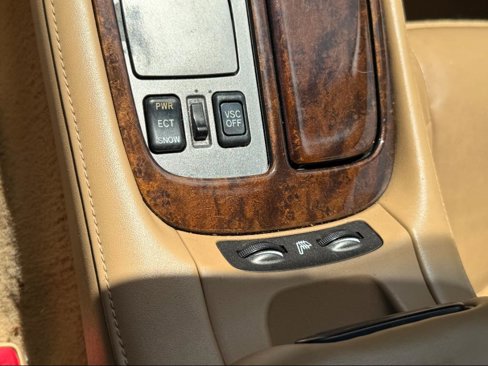 Used 2006 Lexus SC 430 Convertible image 19