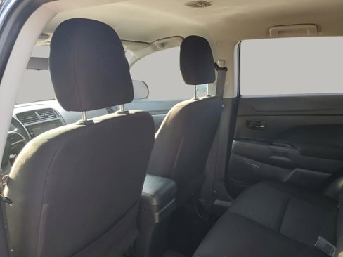 Used 2020 Mitsubishi Outlander Sport ES image 18