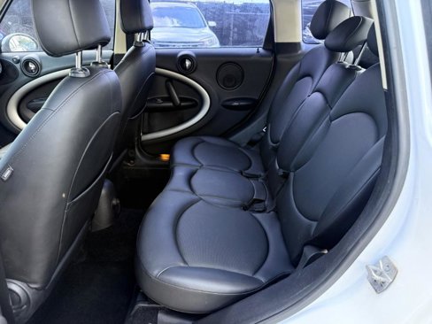 Used 2013 MINI Cooper Countryman image 11