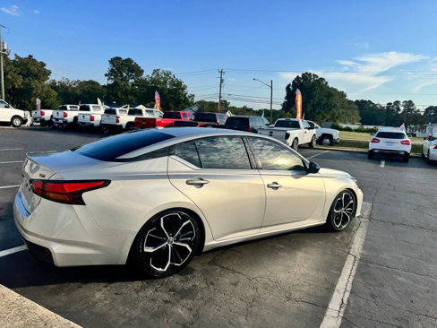 Used 2023 Nissan Altima 2.5 SR image 6