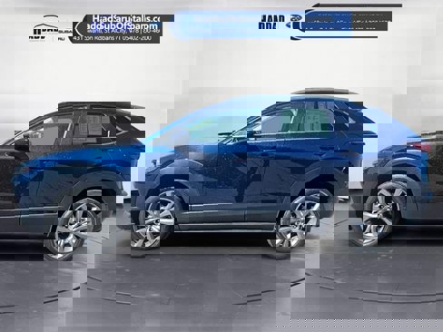 Used 2022 MAZDA CX-30 AWD 2.5 S w/ Preferred Package image 2