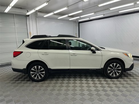 Used 2015 Subaru Outback 2.5i Limited image 6