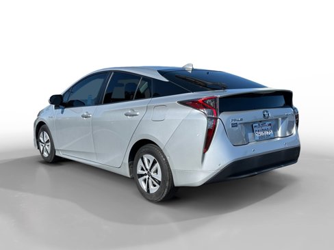Used 2018 Toyota Prius Four image 3