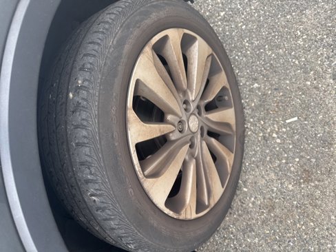 Used 2018 Buick Encore Preferred image 6