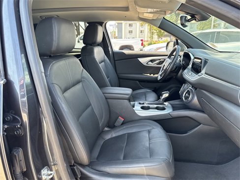 Used 2022 Chevrolet Blazer LT image 29