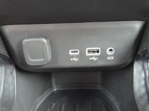Used 2022 Chevrolet TrailBlazer ACTIV w/ Sun and Liftgate Package image 11