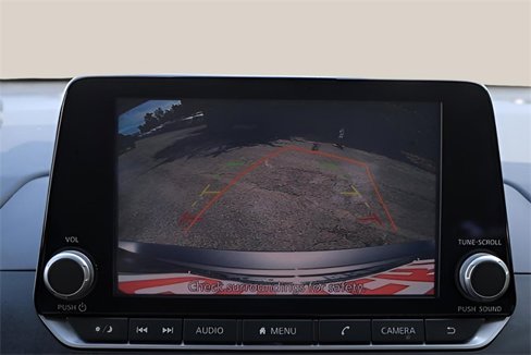Used 2024 Nissan Altima 2.5 SV image 21