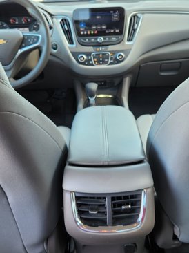 Used 2023 Chevrolet Malibu LT image 25