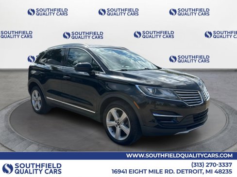 Used 2018 Lincoln MKC Premiere image 1
