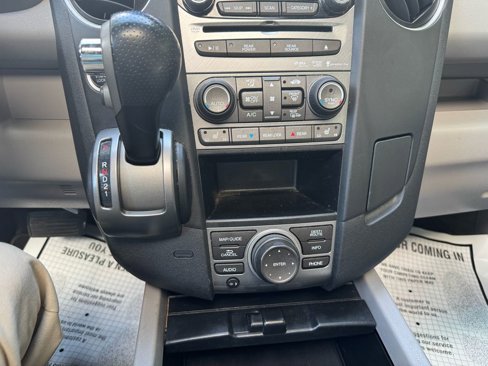 Used 2012 Honda Pilot Touring image 34